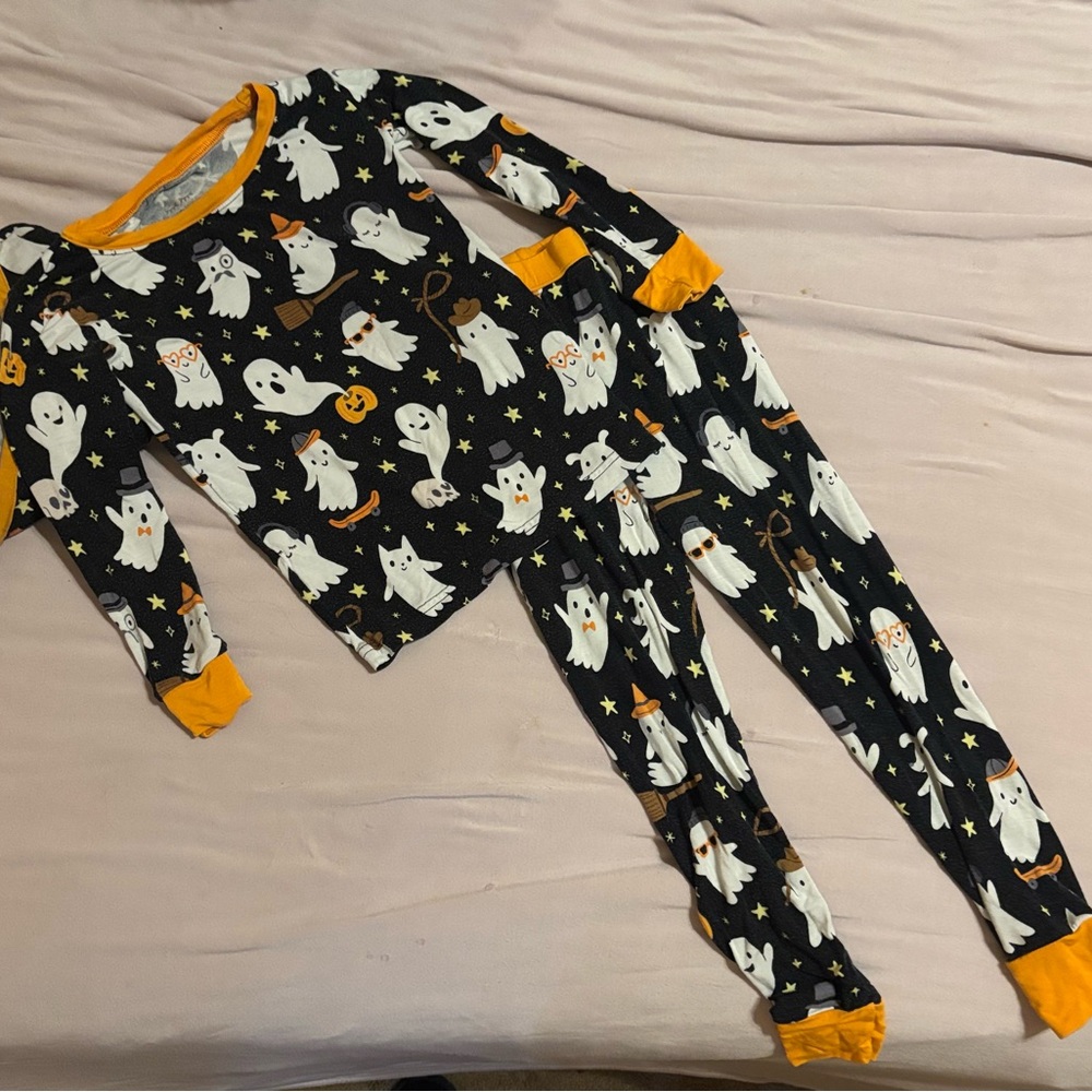 🎃 Little Sleepies Black and Orange Ghost Pajama Set